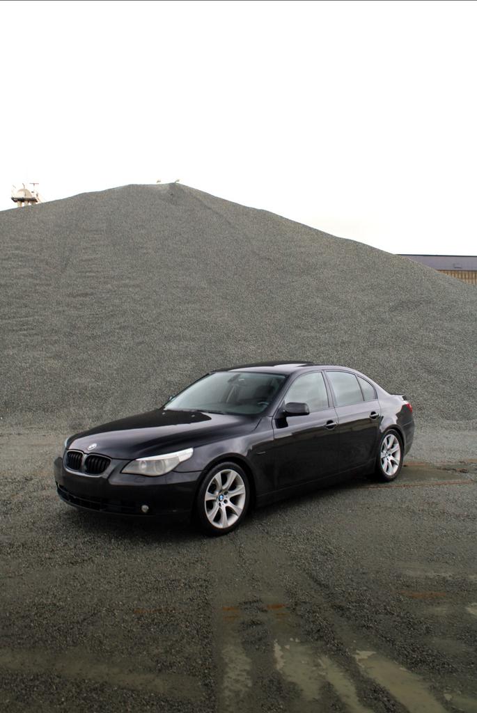 Bmw 545i e60, Cuir, Carnet d'entretien, Noir, 5 portes