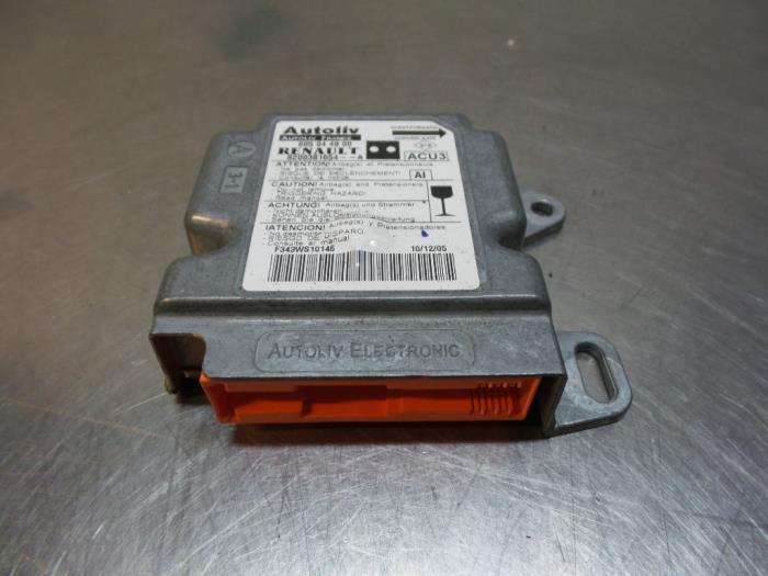 Module airbag d'un Renault Kangoo (Kangoo 01-), Renault, -, 3 mois de garantie, Utilisé