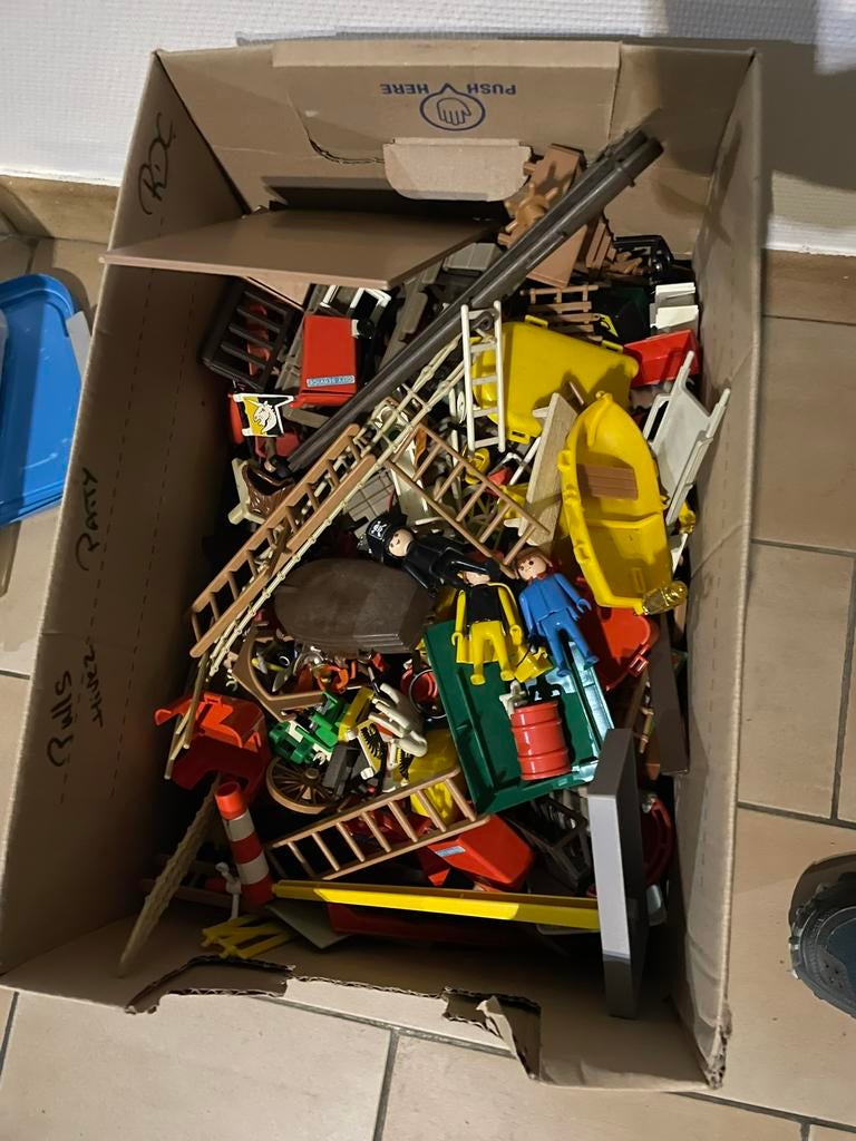 Grand carton Playmobil en vrac, Enlèvement, Comme neuf