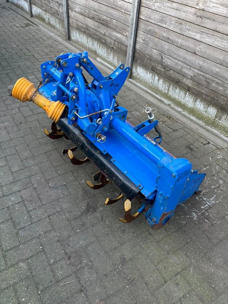 Iseki frees, Zakelijke goederen, Ophalen, Akkerbouw, Grondbewerking