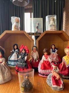 Poupées souvenirs anciennes, Antiquités & Art, Enlèvement ou Envoi