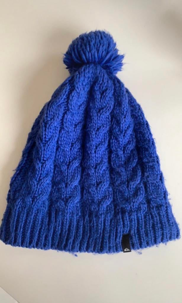 Muts van Quiksilver 3€, Kleding | Dames, Mutsen, Sjaals en Handschoenen, Ophalen of Verzenden, Gedragen, Muts