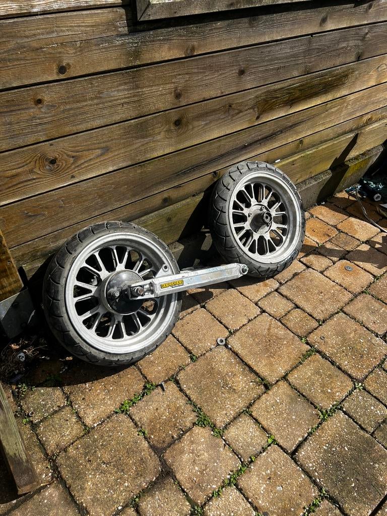 12” velgen monkey / dax, Enlèvement