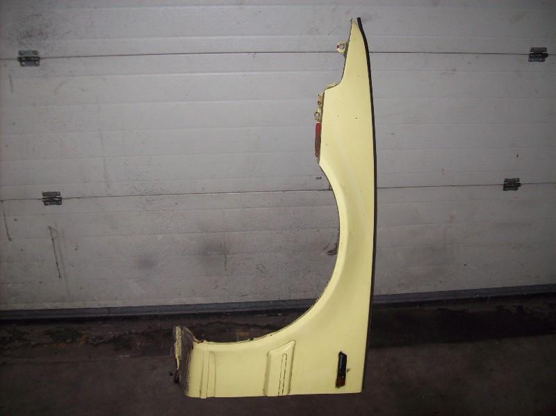 SPATBORD LINKS VOOR Volvo 480 (01-1986/07-1996), Auto-onderdelen, Carrosserie, Spatbord, Volvo, Voor, Links, Gebruikt