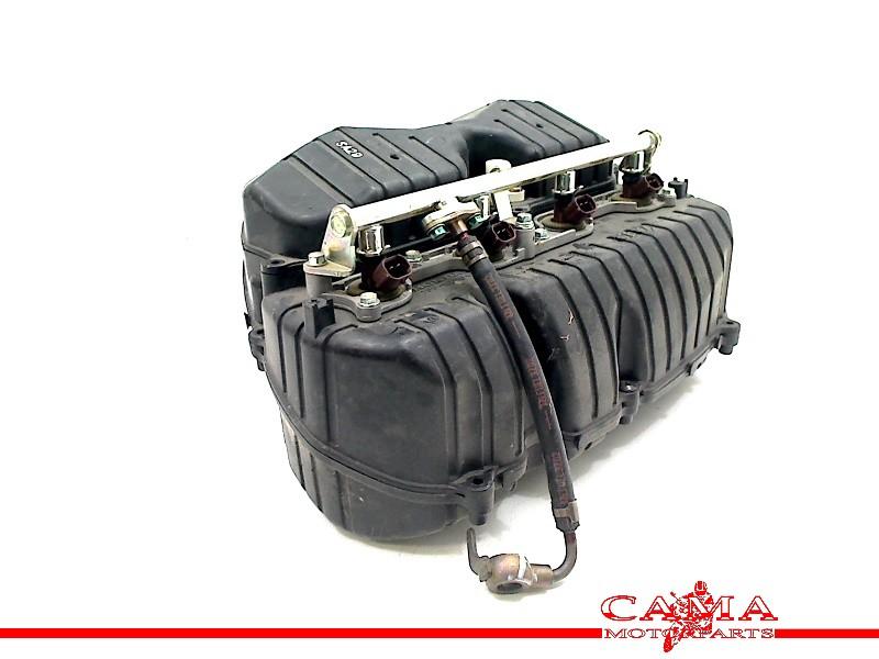 BOITIER FILTRE À AIR Honda, Motos, Dhr. S. di Majo, Utilisé, Info@cama-motorparts.nl, P.J. Troelstraweg 8 8
3144 CX  MAASSLUIS, NL