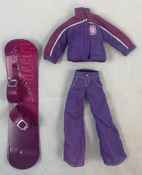 Kit Pop de Bratz Lilee Play Spotz Snowboarding MGA 2006, Envoi, Comme neuf, Fashion Doll