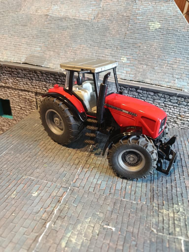 Massey-Ferguson 8280 Xtra Siku, Ophalen of Verzenden, Zo goed als nieuw, Tractor of Landbouw, SIKU