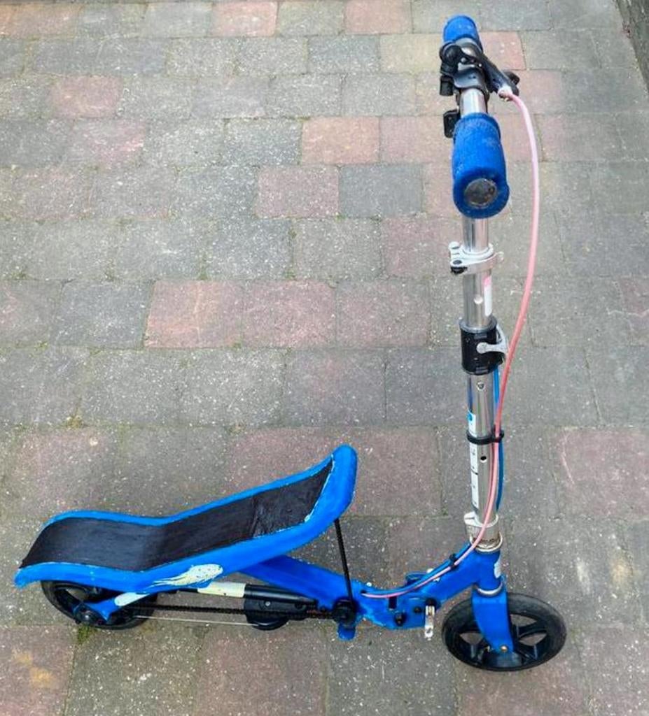 Space scooter, Ophalen, Zo goed als nieuw, Gewone step, Space Scooter