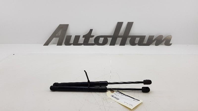 GASDRUKVEERSET ACHTER Up! (121) (|1S6827550D|1S6827550E|), Gebruikt, Volkswagen