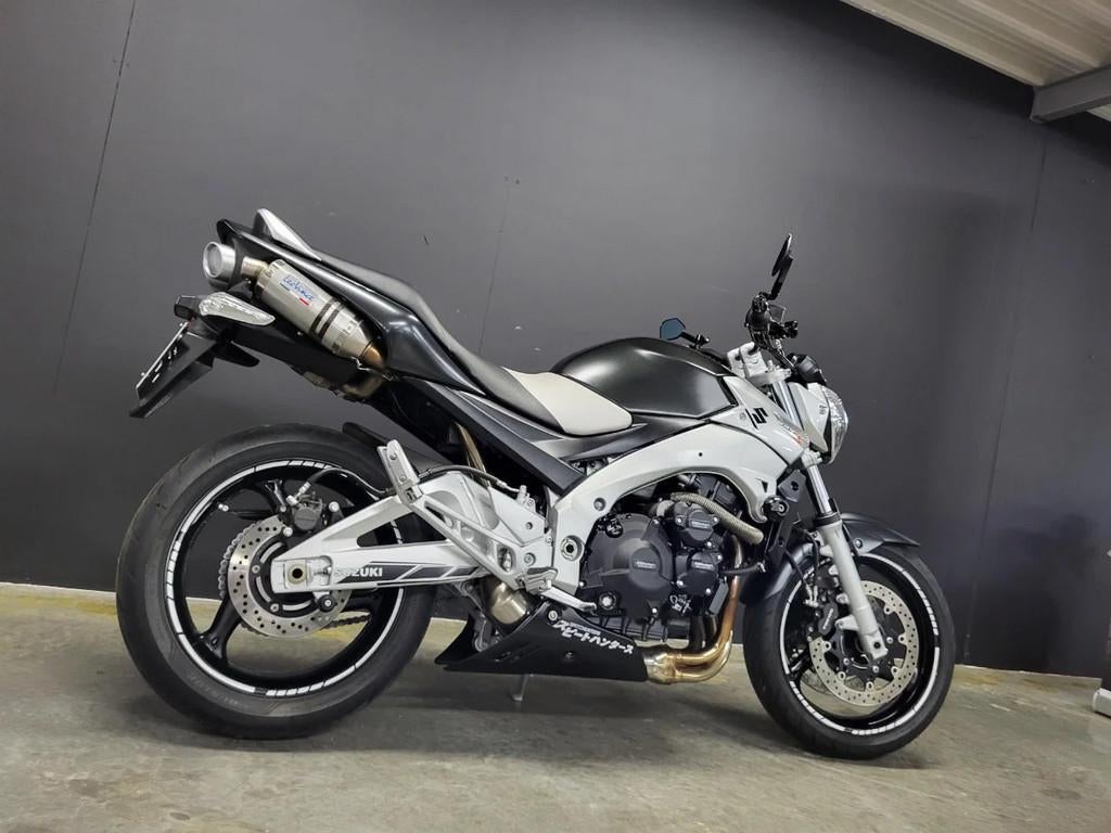 Suzuki GSR 600 bergen fun en betrouwbare klassieker - foto 3