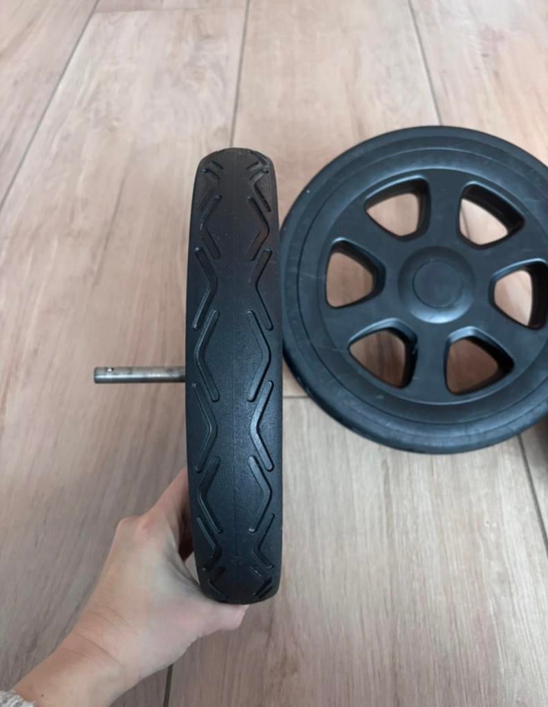 Joolz – Day 2 – achterwielen – set, Babygeluk, Ophalen of Verzenden, Zo goed als nieuw, W