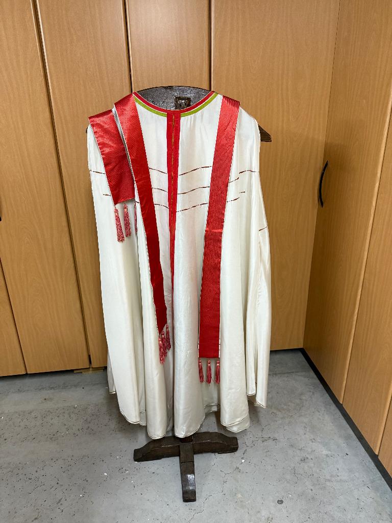 Kazuifel met stola, Antiek en Kunst, Ophalen