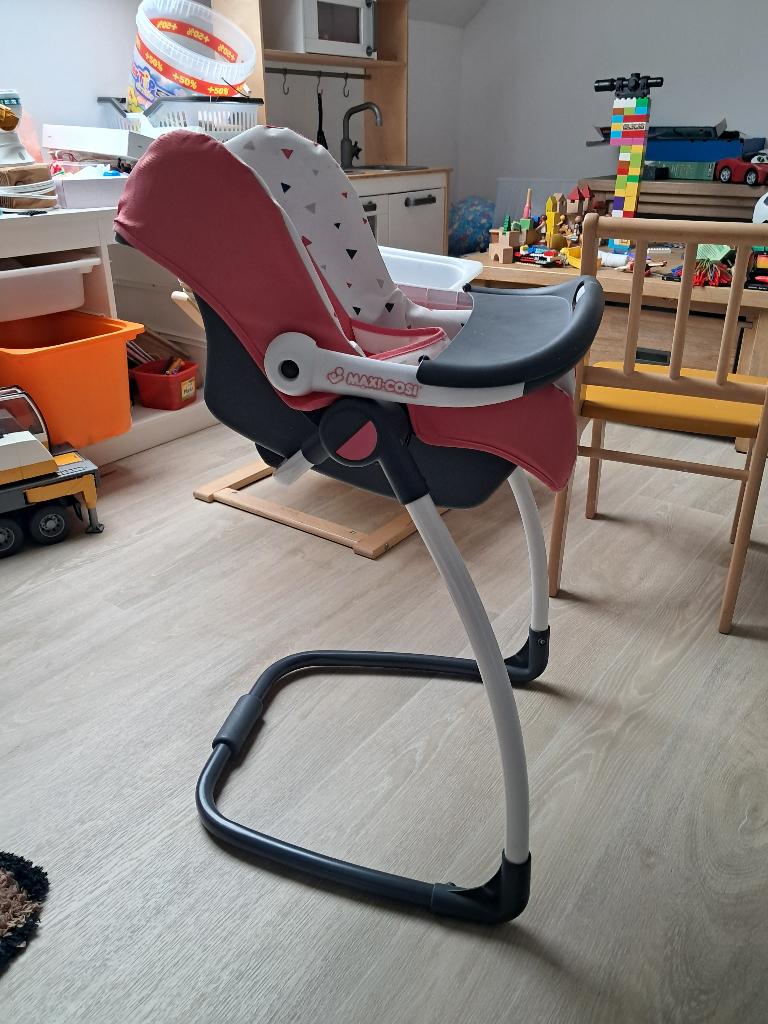 Maxi-Cosi + chaise haute pour poupée modulable, Enlèvement, Utilisé, Autres types