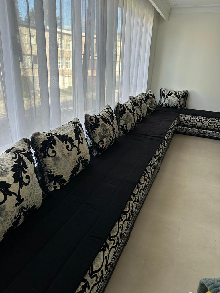 Sedari marocain spacieux, Maison & Meubles, Canapés | Sofas & Chaises Longues, Comme neuf, Enlèvement ou Envoi