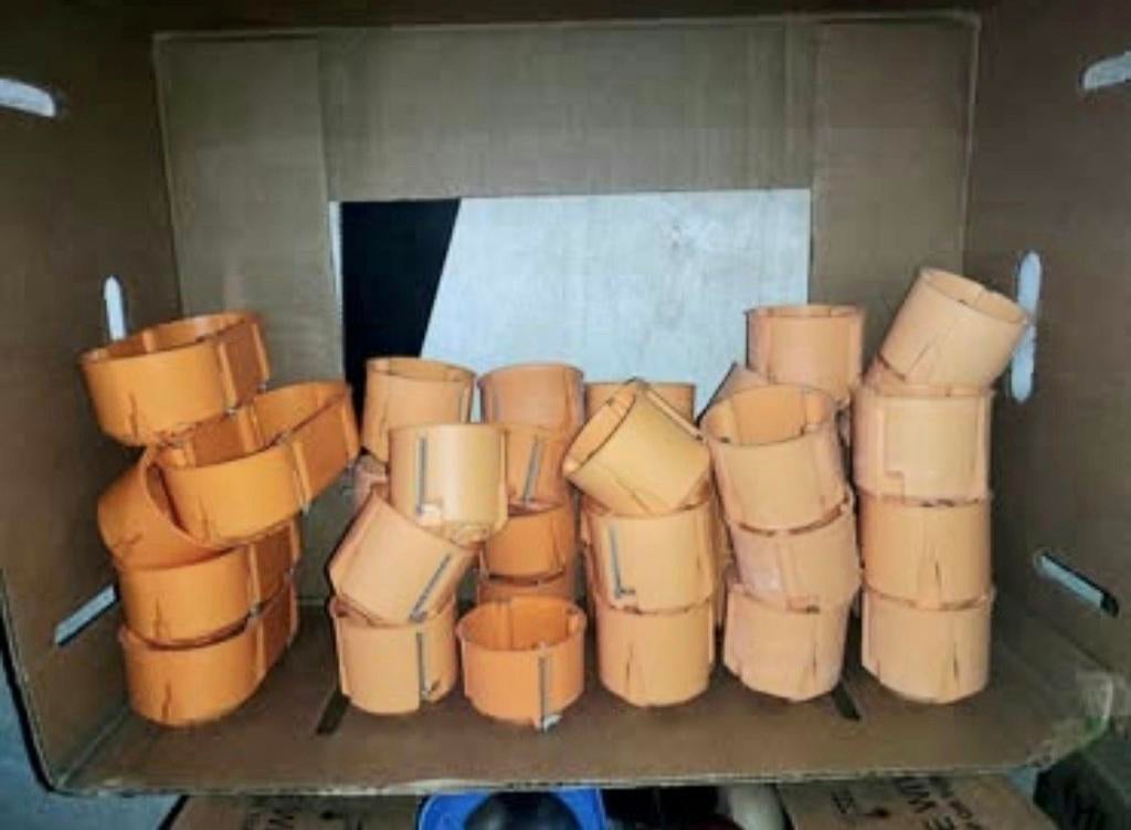 Lot de 55 blochets mélange, neufs, Bricolage & Construction, Électricité & Câbles, Enlèvement ou Envoi