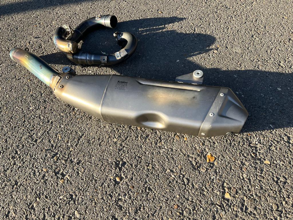 Akrapovic voor YZF450, Motoren, Ophalen, Gebruikt