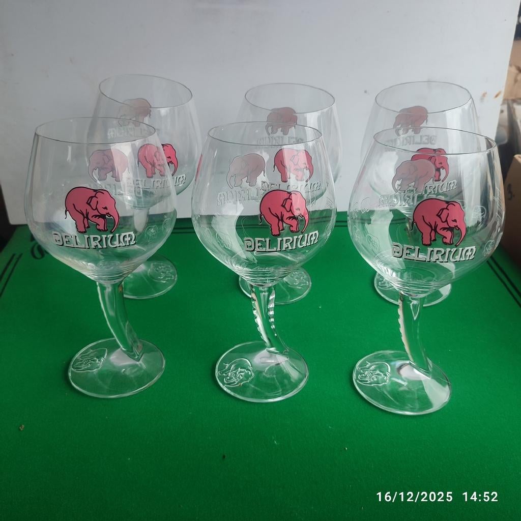 6 verres à bière DÉLIRIUM ., Collections, Enlèvement, Comme neuf, Verre ou Verres, Autres marques