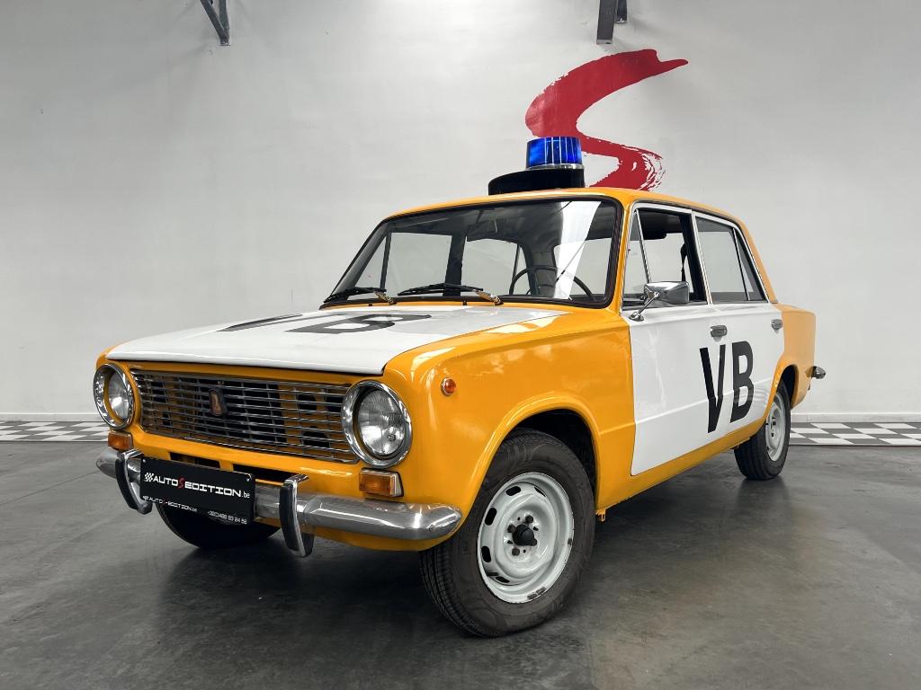 LADA VAZ 2102 / GYROPHARE, Auto's, Lada, Voorwielaandrijving, 4 zetels, Overige modellen, Overige kleuren