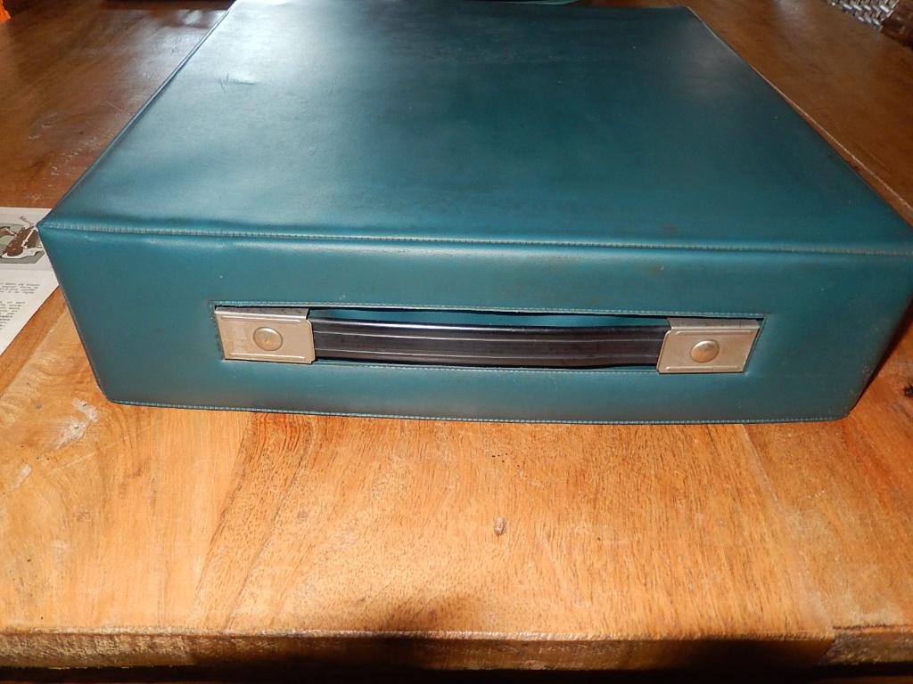 Machine à écrire Olivetti Lettera 32, Ophalen, Zo goed als nieuw