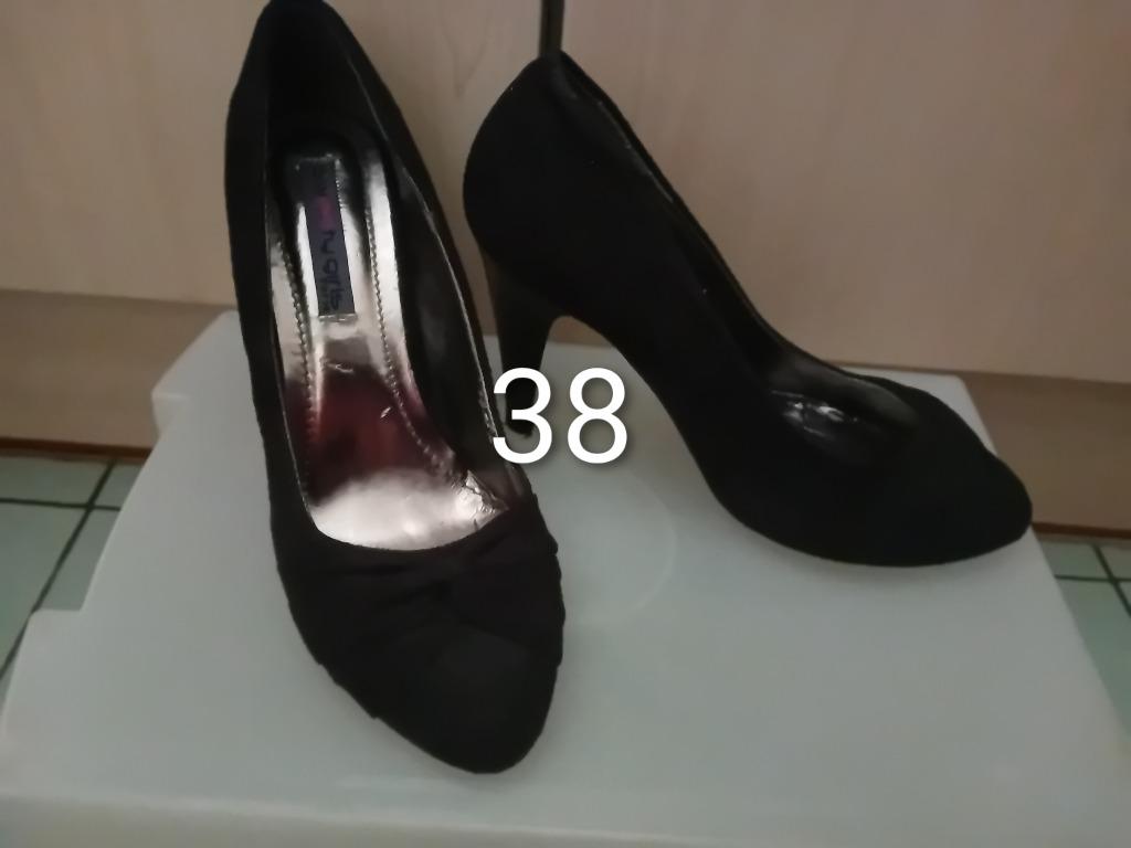 Chaussures femme haut talon pointure 38, Vêtements | Femmes, Enlèvement ou Envoi, Porté, Noir