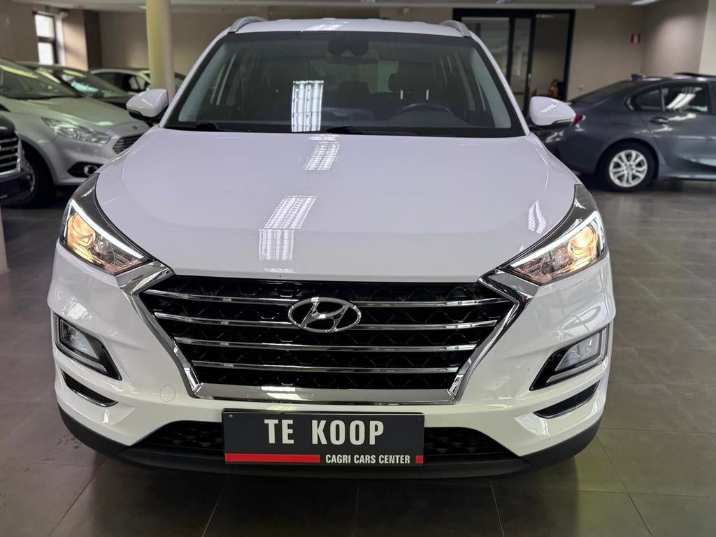 Hyundai tucson 1.6 benzine 2019 71271 km, Autos, Euro 6, Entreprise, Boîte manuelle, Noir