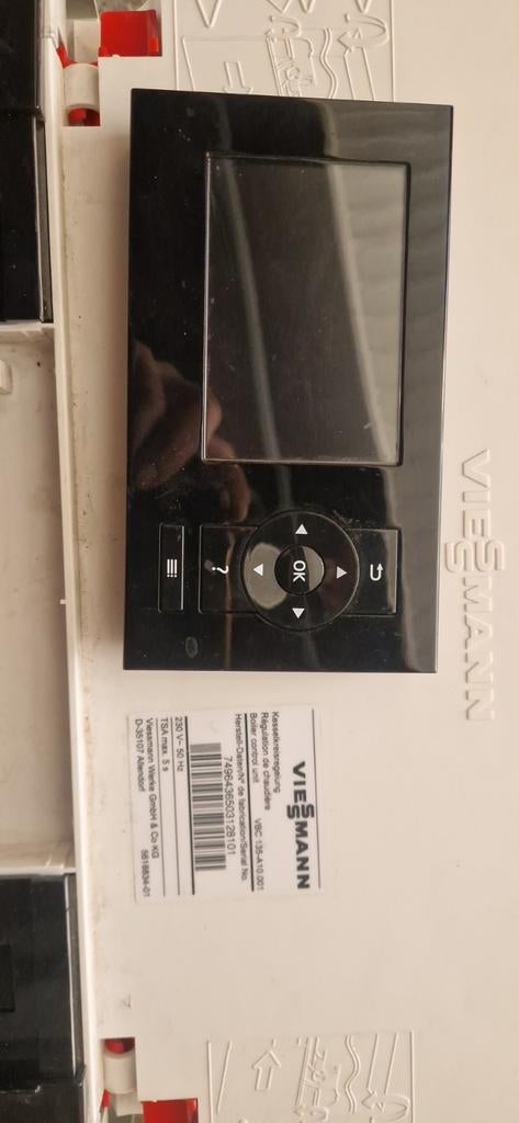 Ecran choudiere vissmaan vitodens 200, Bricolage & Construction, Enlèvement ou Envoi