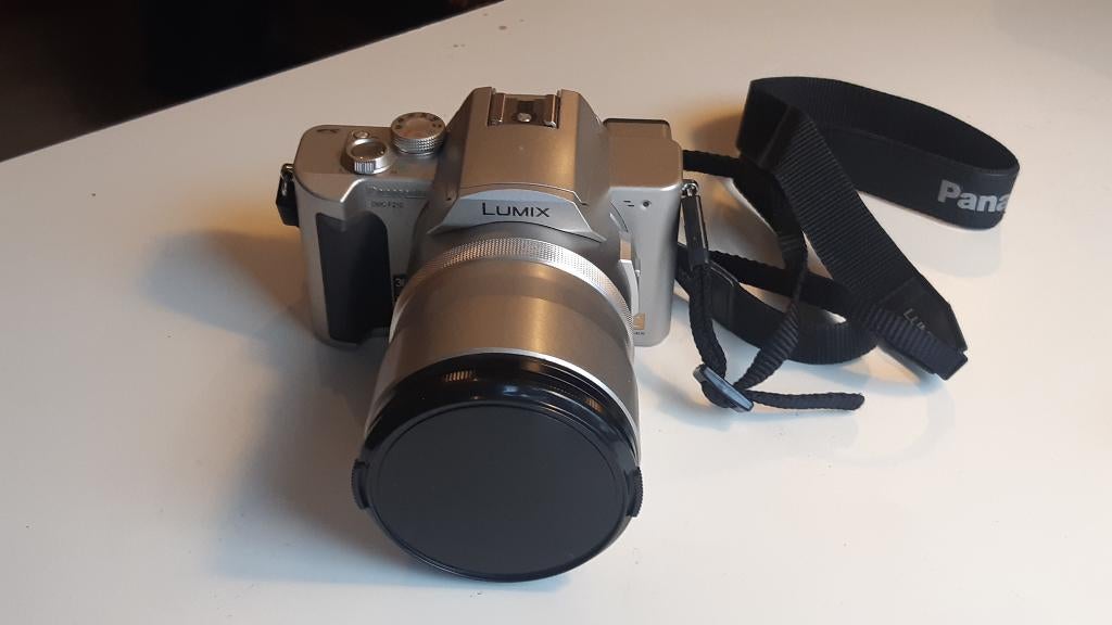 Appareil photo numérique Panasonic Lumix DMC FZ-10, 4 Mégapixel, Autres Marques, Comme neuf, Enlèvement