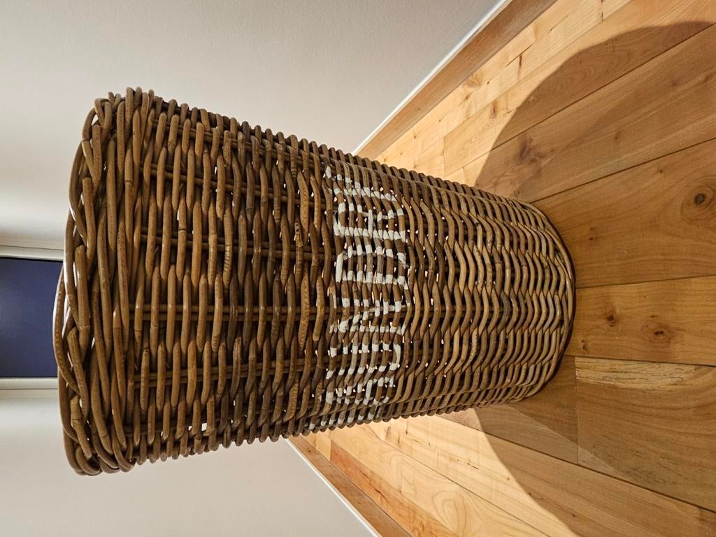 Rieten Wasmand met LAUNDRY op, Ophalen of Verzenden, Zo goed als nieuw