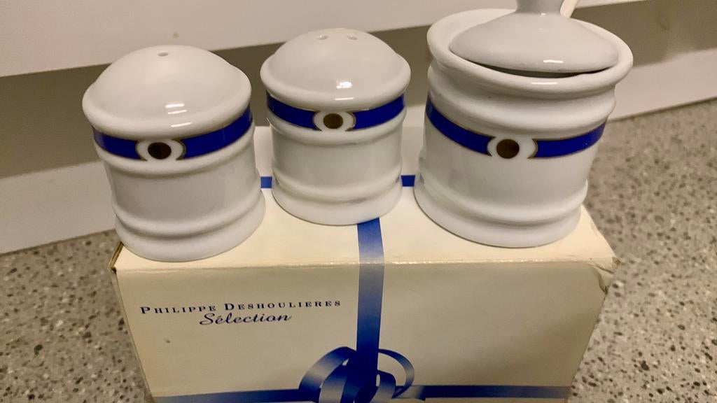 Authentiek Peper,zout en mosterdpotje / Philippe Deshouliere, Antiquités & Art, Enlèvement