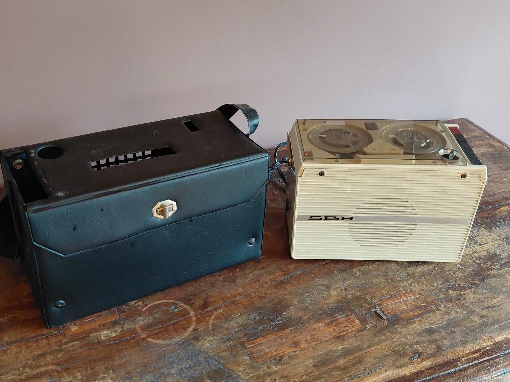 Castelli Bandrecorder SBR B 11, Ophalen of Verzenden, Bandrecorder, Met banden