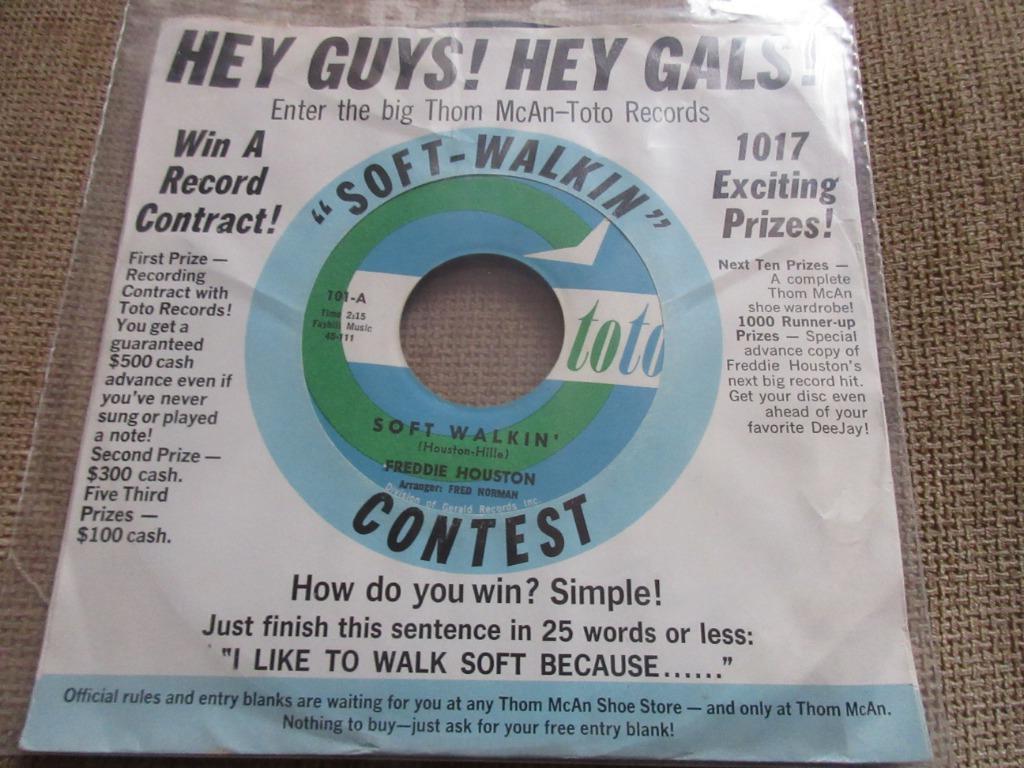 Freddie Houston - Soft walkin / to be in love Toto 101, Cd's en Dvd's, Vinyl Singles, Gebruikt, Single, R&B en Soul, 7 inch, Ophalen of Verzenden