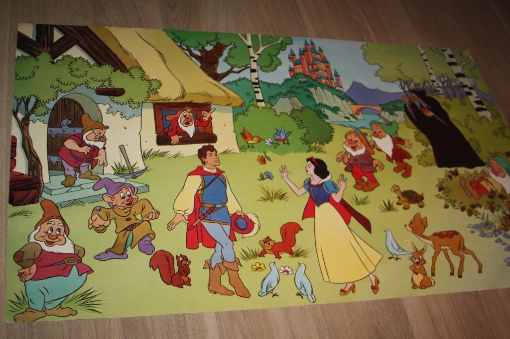 Sneeuwwitje en de zeven dwergen , kartonnen poster , 68x41,5, Verzamelen, Disney, Ophalen, Sneeuwwitje of Doornroosje, Gebruikt