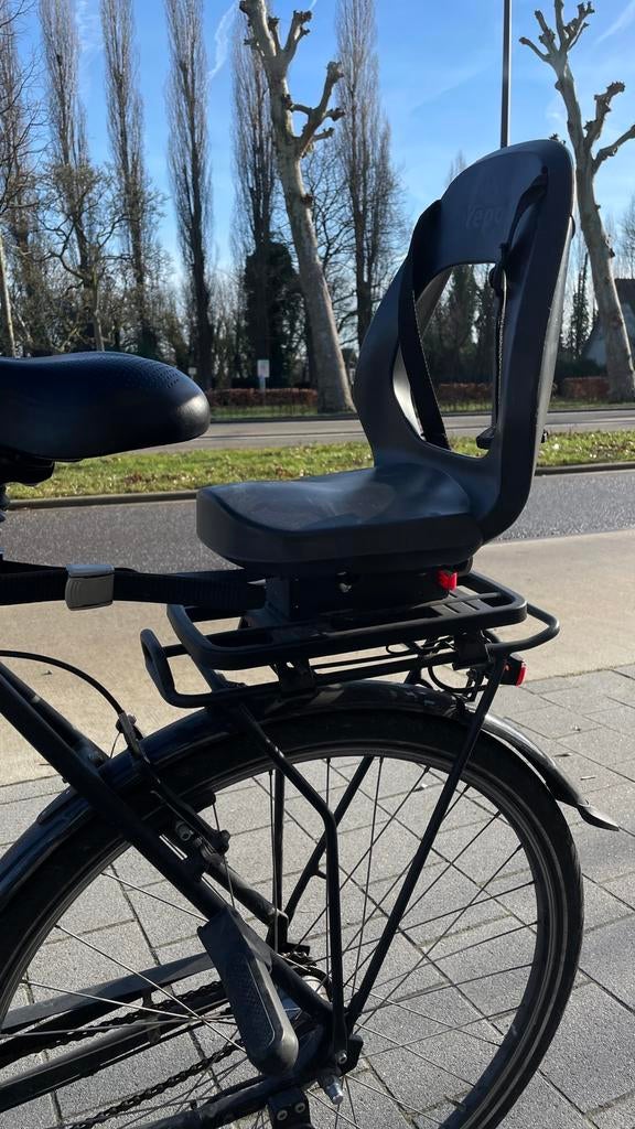 Siège pour enfant Yepp Junior Easyfit, Vélos & Vélomoteurs, Accessoires vélo | Sièges de vélo, Utilisé, Siège arrière, 9 à 36 kg