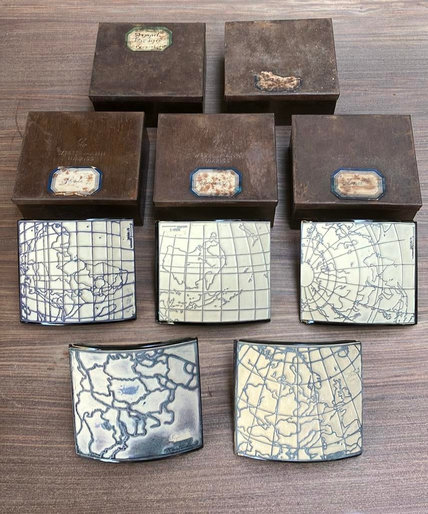 5 schoolstempels aardrijkskunde met stempelkussen, Ophalen of Verzenden