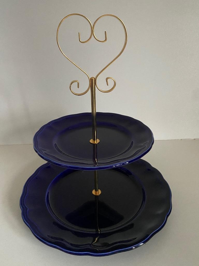 Présentoir/ Serviteur à gâteaux de 2 étages de Lunéville, Maison & Meubles, Cuisine | Vaisselle, Comme neuf, Autres types, Autres styles