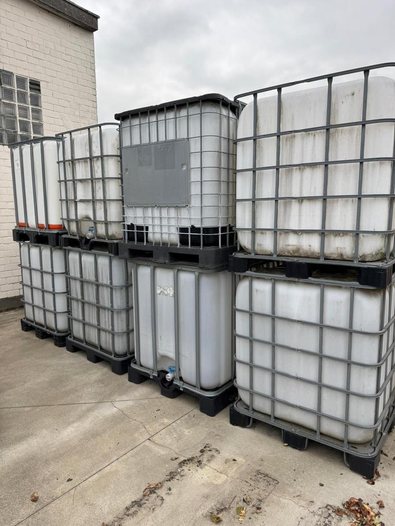 IBC propres Opwijk 1000L, Jardin & Terrasse, 150 litres ou plus, Enlèvement, Utilisé, Avec robinet