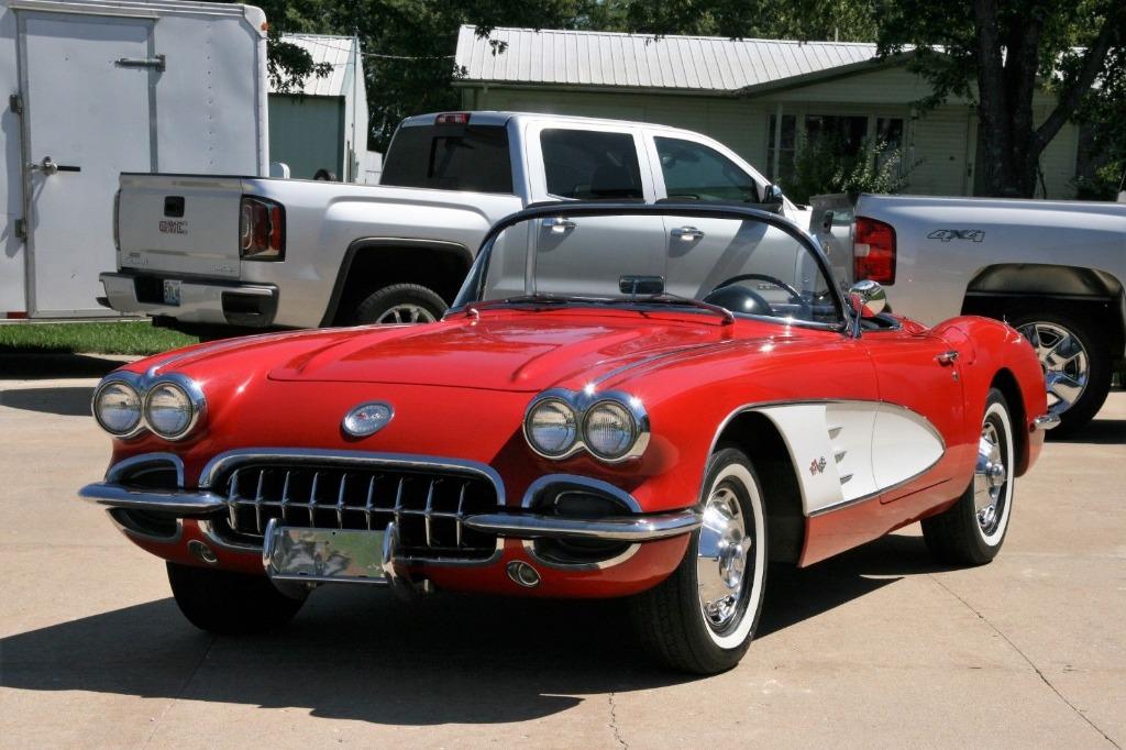 CHEVROLET CORVETTE C1, Achterwielaandrijving, Zwart, Handgeschakeld, 2 zetels