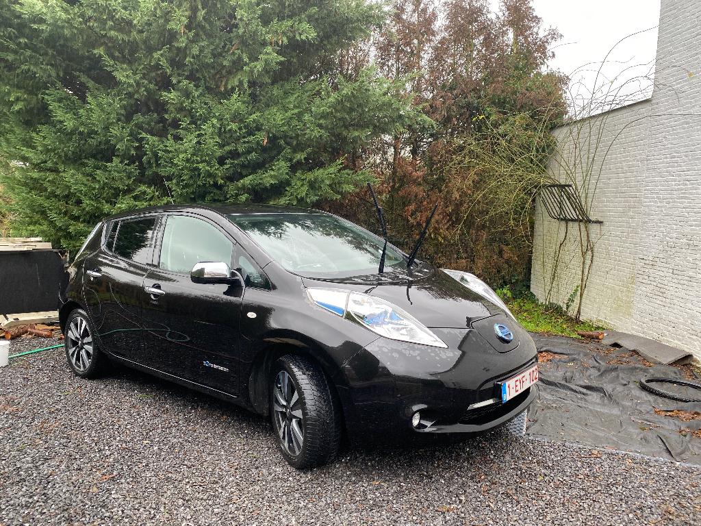 Nissan Leaf TEKNA 30kWh, Autos, Nissan, Cuir, 109 kW, Noir, 5 portes