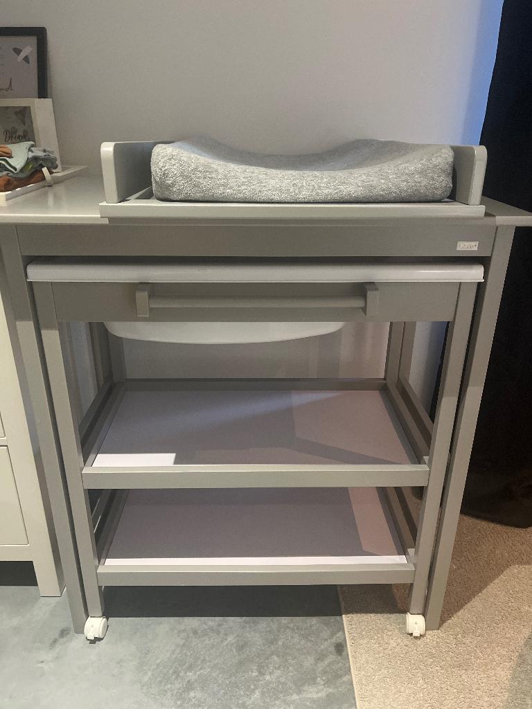 Verluiertafel Quax, Kinderen en Baby's, Ophalen, 50 tot 70 cm, Zo goed als nieuw, 75 tot 100 cm