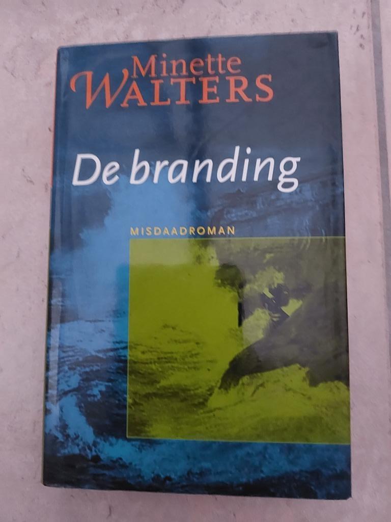 Minette Walters : De branding, Enlèvement ou Envoi