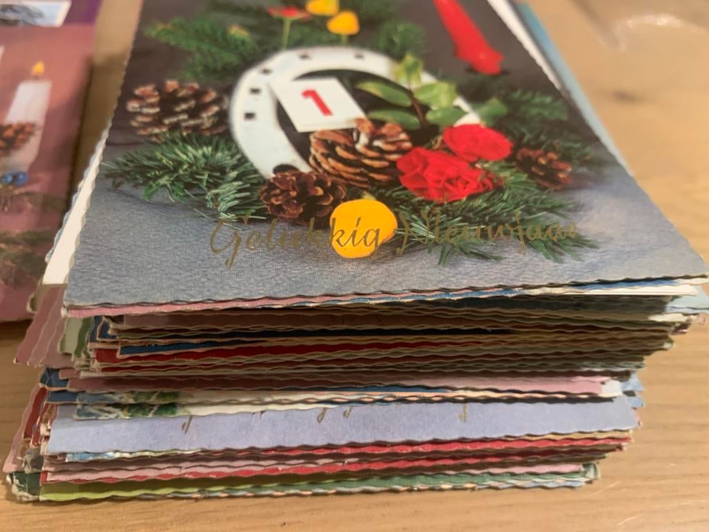 150 stuks zéér oude gekartelde kerstkaarten, Ophalen of Verzenden, Gebruikt