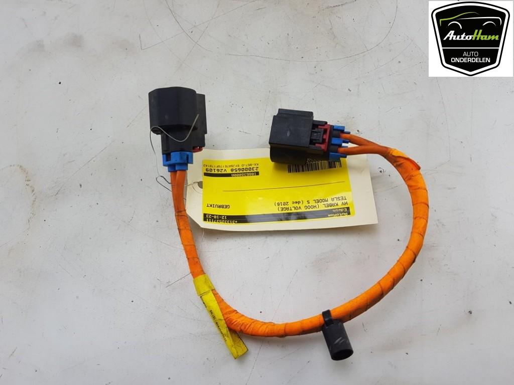 CÂBLE HT (HAUTE TENSION) Tesla Model S (01-2012/02-2016), Autos : Pièces & Accessoires, Électronique & Câbles, Autres marques automobiles