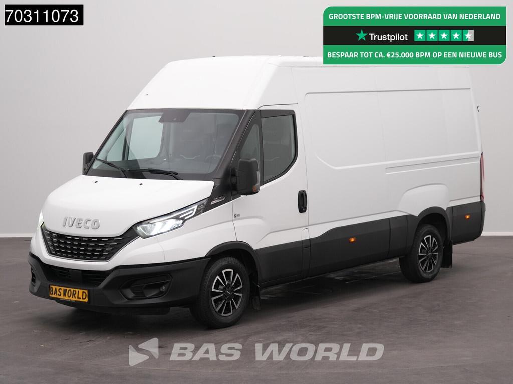 Iveco Daily 35S18 3.0L Automaat L2H2 3,5t Trekhaak 180PK ACC, Auto's, Bestelwagens en Lichte vracht, Automaat, Stof, Euro 6, 4 cilinders