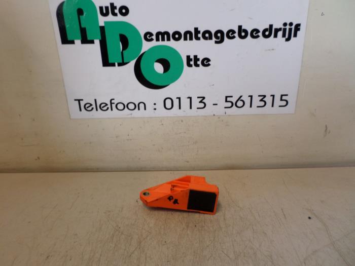 Détecteur airbag d'un Volkswagen Touran (Touran 03-), Volkswagen, -, 3 mois de garantie, Utilisé