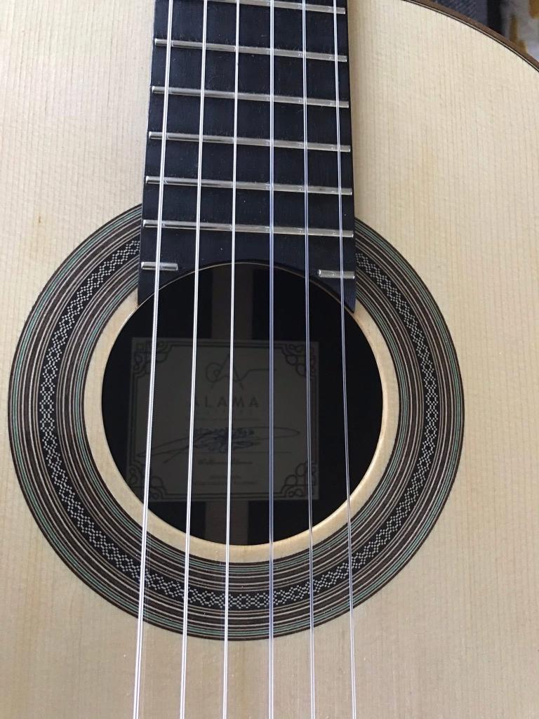 Professionele klassieke gitaar Alama 2025 model  Bouchet, Ophalen of Verzenden, Zo goed als nieuw, Klassieke of Spaanse gitaar