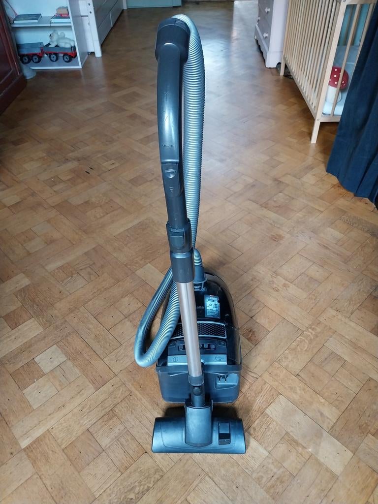 Stofzuiger C3 cat & dog van Miele, Ophalen, Gebruikt, Stofzak, Stofzuiger