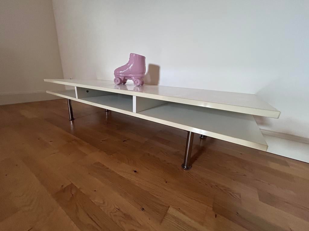 Meuble TV blanc laqué design – grand modèle, Maison & Meubles, 25 à 50 cm, Moins de 100 cm, Comme neuf, 100 à 150 cm