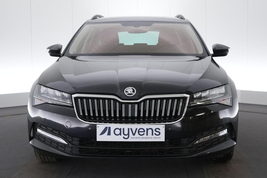 (2CRC636) SKODA SUPERB COMBI, Autos, Entreprise, Carnet d'entretien, 5 portes, Automatique