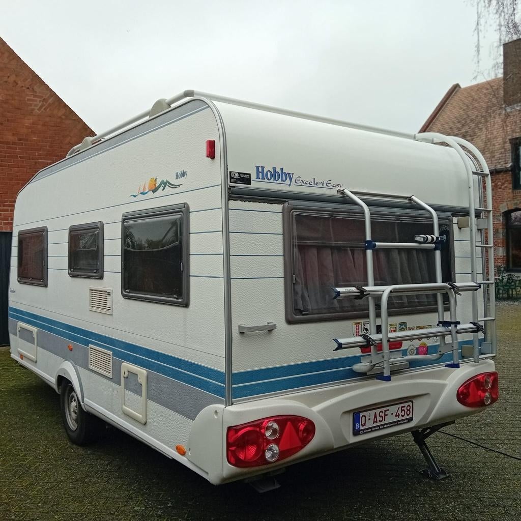 caravane Hobby 460 Excellent, Caravanes & Camping, Coin salon convertible, Hobby, 5 à 6 mètres, Particulier