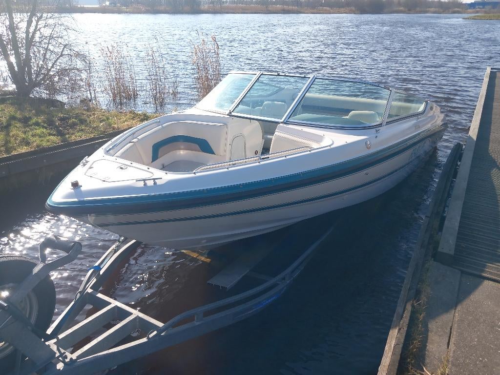 HELE MOOIE CHAPARRAL 2130 INJECTIE MOTOR DUOPROP INRUIL MOGE, 6 mètres ou plus, Enlèvement, Polyester, Essence